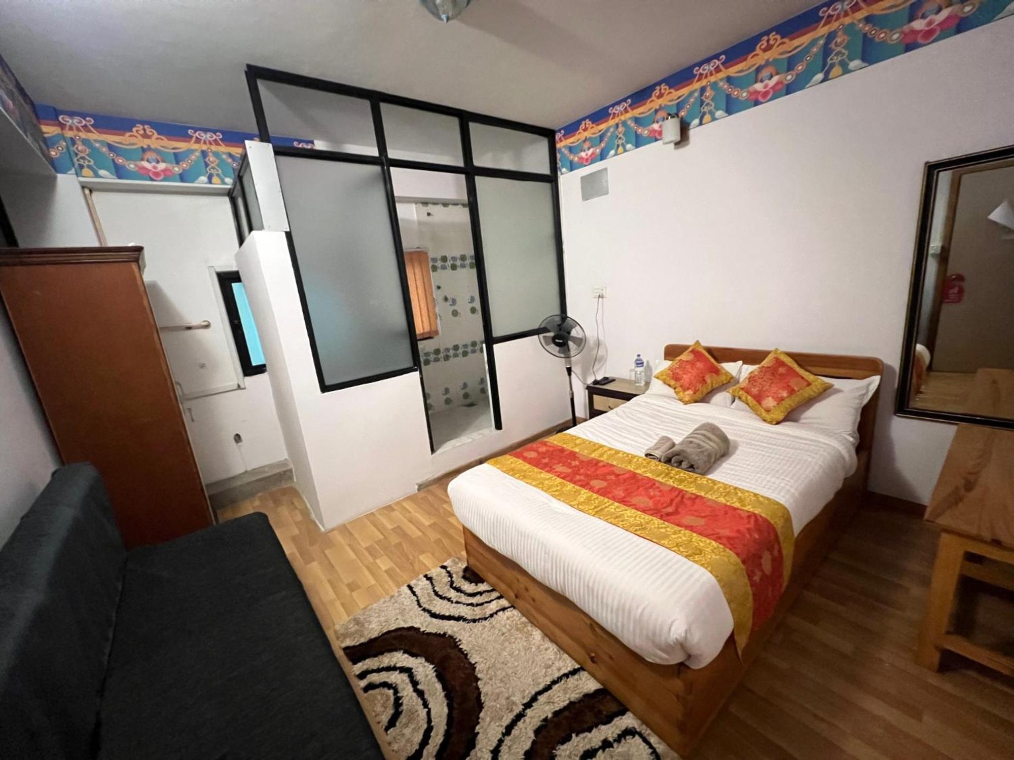 The Boudha Inn Catmandu Exterior foto